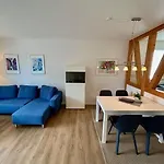 Engel Apartment *
